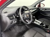 Used 2025 Porsche Macan image 4