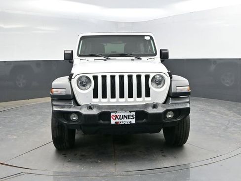 Used 2018 Jeep Wrangler Unlimited Sport S AWD/4WD image 4