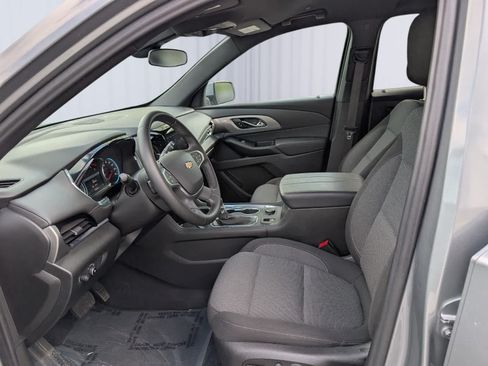 Used 2023 Chevrolet Traverse LT w/ LPO, Floor Liner Package AWD/4WD image 14