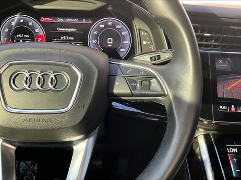 Used 2021 Audi Q7 3.0T Prestige w/ Prestige Package image 19