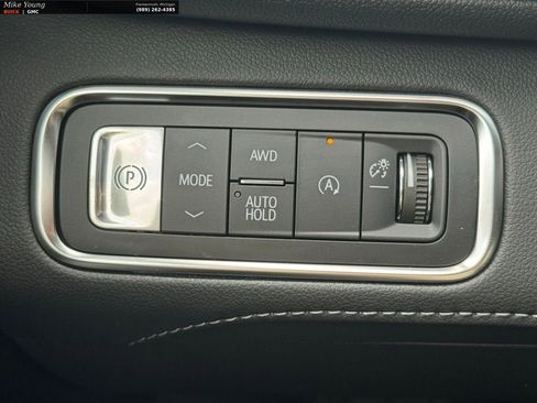 New 2026 Buick Enclave Sport Touring w/ LPO, Floor Liner Package AWD/4WD image 21