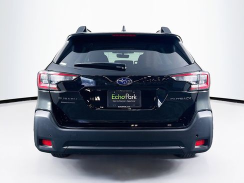 Used 2025 Subaru Outback Onyx Edition AWD/4WD image 7