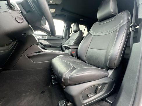 Used 2024 Ford Explorer ST w/ Equipment Group 401A image 16