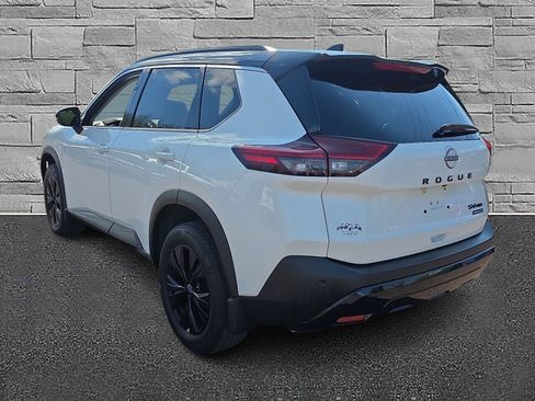 Used 2023 Nissan Rogue SV w/ SV Premium Package AWD/4WD image 8