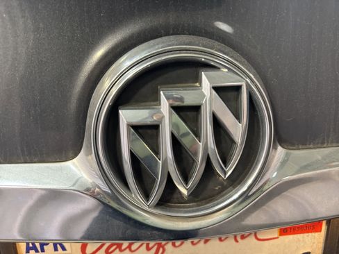 Used 2015 Buick LaCrosse Leather image 12