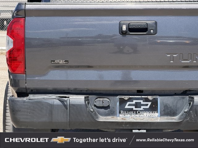 Used 2015 Toyota Tundra SR w/ Tow Package RWD image 7