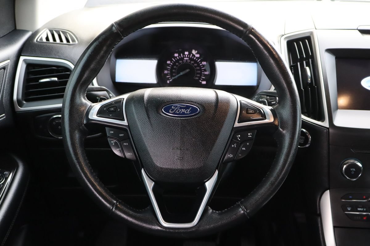 Used 2016 Ford Edge SEL w/ Equipment Group 201A AWD/4WD image 18