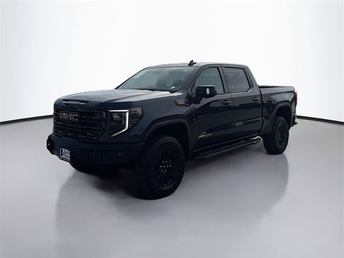 Used 2023 GMC Sierra 1500 AT4X image 3