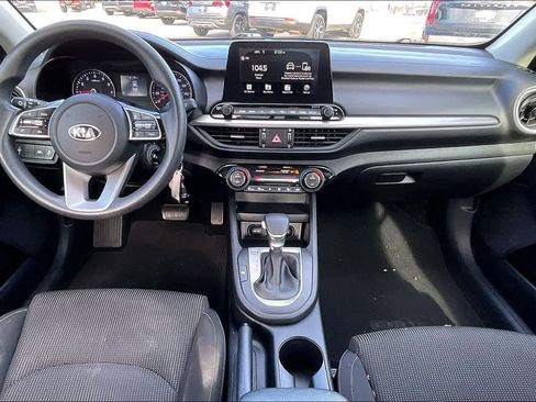 Used 2019 Kia Forte LXS image 13