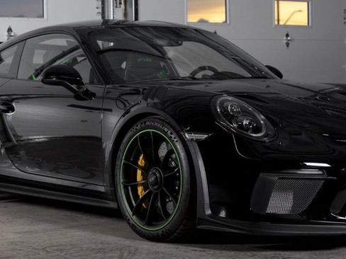 Used 2019 Porsche 911 GT3 RS RWD image 1