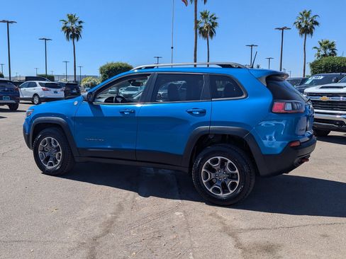 Used 2020 Jeep Cherokee Trailhawk w/ Cold Weather Group image 3