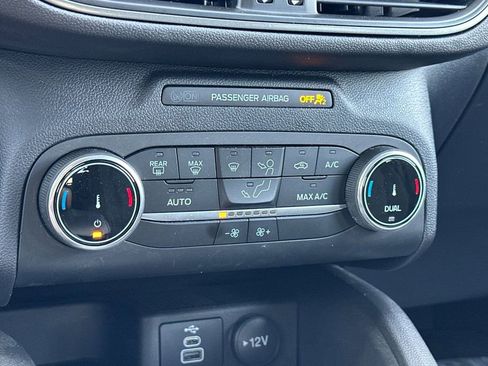 Used 2025 Ford Escape Active FWD image 20