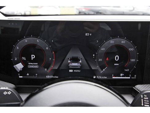 Certified 2025 Nissan Kicks SR image 16