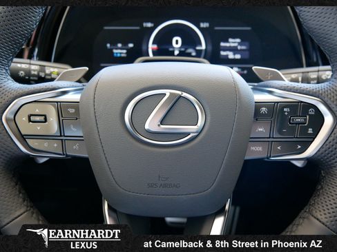 New 2026 Lexus TX 500h AWD image 18