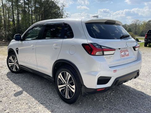 Used 2024 Mitsubishi Outlander Sport AWD image 24