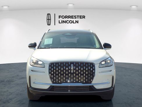 Used 2024 Lincoln Corsair Reserve w/ Equipment Group 201A AWD/4WD image 8
