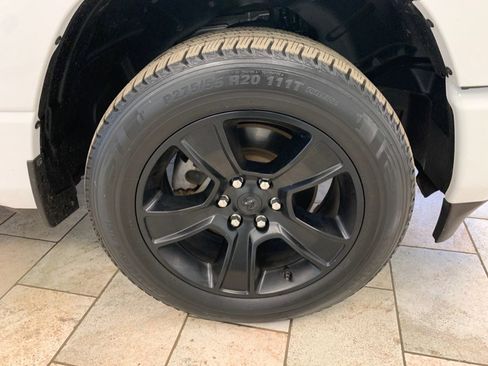 Used 2020 RAM 1500 Big Horn image 8