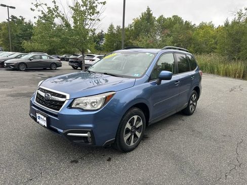 Used 2017 Subaru Forester 2.5i Premium AWD/4WD image 1