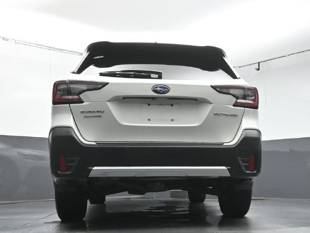 Used 2020 Subaru Outback Limited w/ Popular Package #2 AWD/4WD image 39
