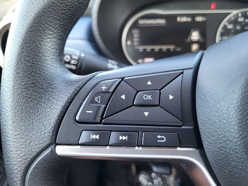 Used 2025 Nissan Versa SV w/ Trunk Package FWD image 16