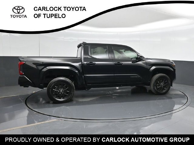 Used 2026 Toyota Tacoma SR5 AWD/4WD image 4