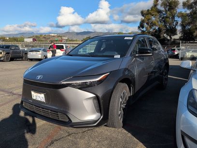 Used 2023 Toyota bZ4X FWD w/ Weather Package