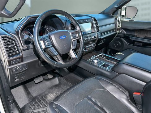 Used 2021 Ford Expedition Max Limited image 5
