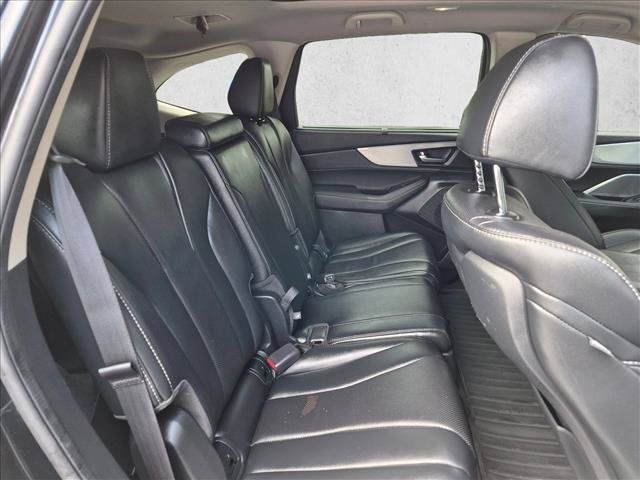 Certified 2024 Acura MDX w/ Technology Package FWD image 18