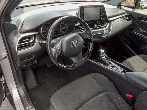 Certified 2019 Toyota C-HR XLE FWD image 9