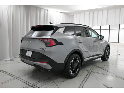 New 2026 Kia Sportage EX w/ EX Panorama Roof Package image 7