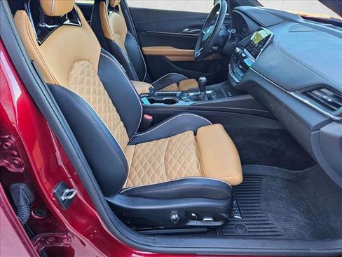 Used 2023 Cadillac CT4 V Blackwing w/ LPO, Bronce Accent Package image 17