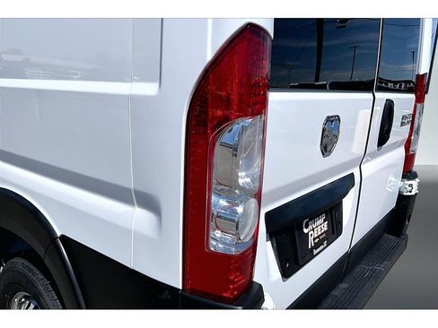Used 2025 RAM ProMaster 2500 w/ U-Haul Equipment Group FWD image 23