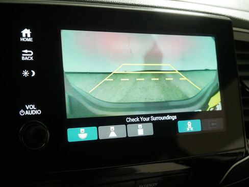 Used 2020 Honda Pilot Touring image 32