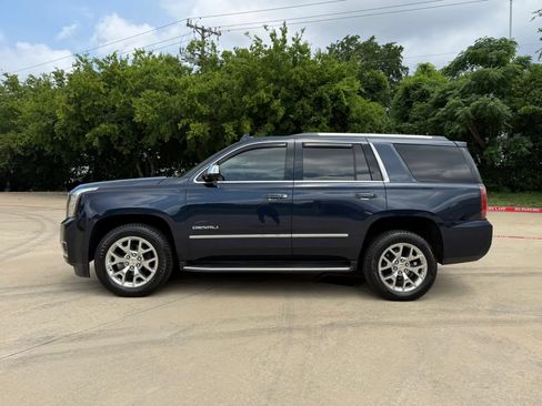 Used 2018 GMC Yukon Denali w/ Enhanced Security Package RWD image 3