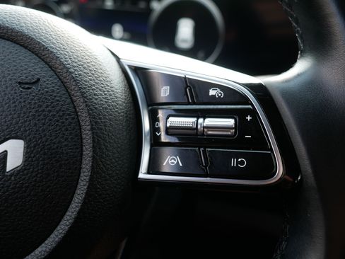 Certified 2024 Kia Seltos S AWD/4WD image 29