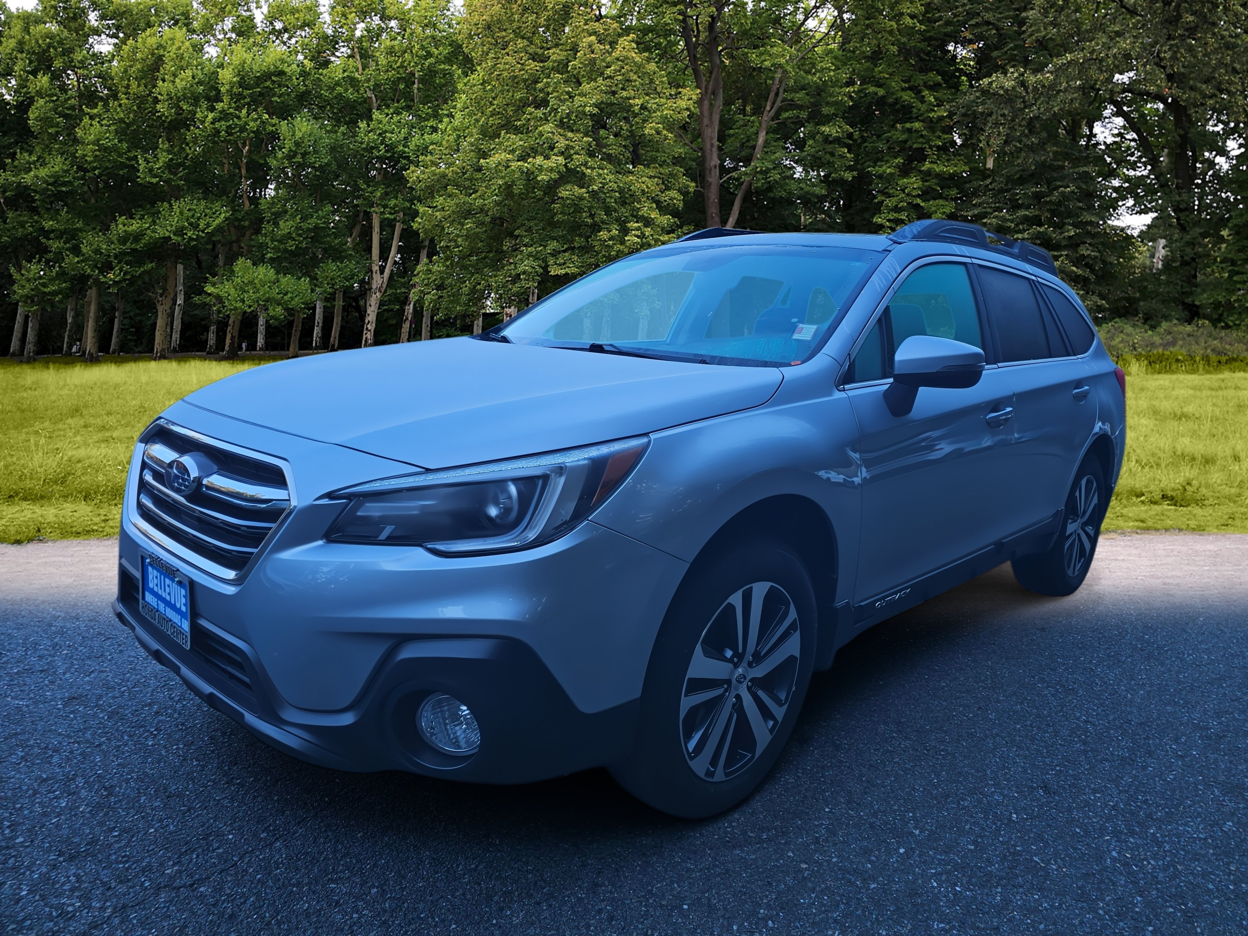 Used 2019 Subaru Outback 2.5i Limited w/ Popular Package #2 AWD/4WD image 3