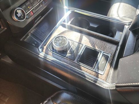 Used 2020 Ford Expedition Max Limited image 33