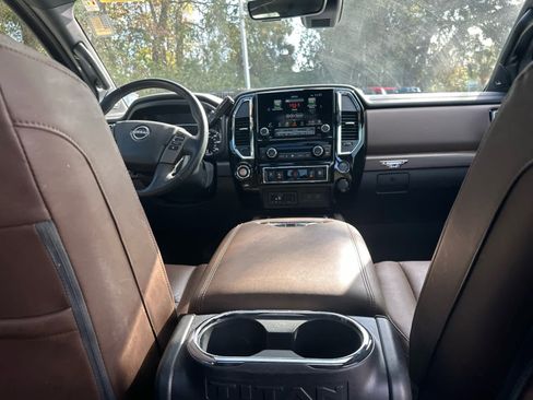 Used 2024 Nissan Titan Platinum Reserve w/ Moonroof Package image 22