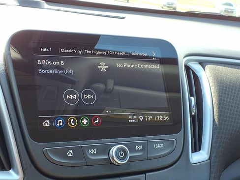 Used 2025 Chevrolet Malibu LT image 11