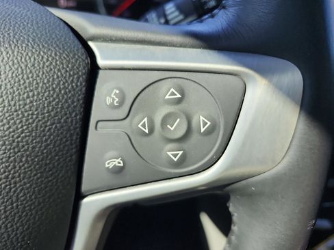 Used 2022 GMC Terrain SLT image 27