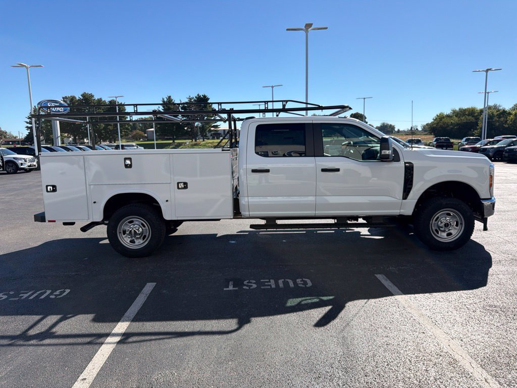New 2027 Ford F350 XL w/ XL Chrome Package AWD/4WD image 6