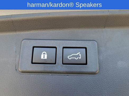 Certified 2025 Subaru Outback Limited image 6