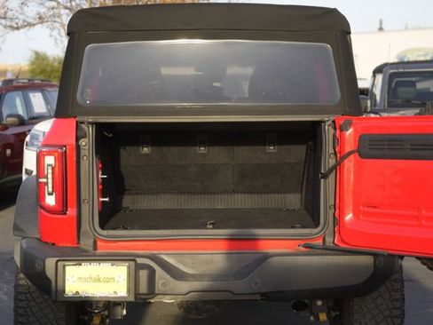 Used 2022 Ford Bronco Wildtrak image 30