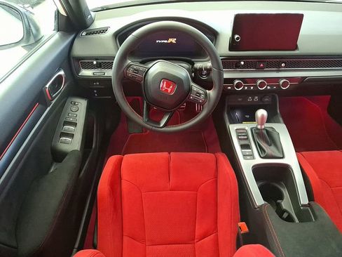 New 2025 Honda Civic Type R image 9