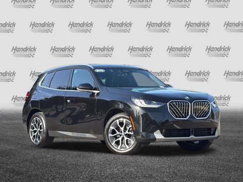 Used 2025 BMW X3 xDrive30i w/ Convenience Package image 2