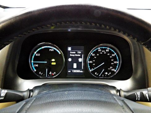 Used 2016 Toyota RAV4 XLE image 16