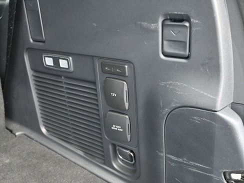 Used 2025 Ford Expedition Platinum w/ Stealth Performance Package image 13