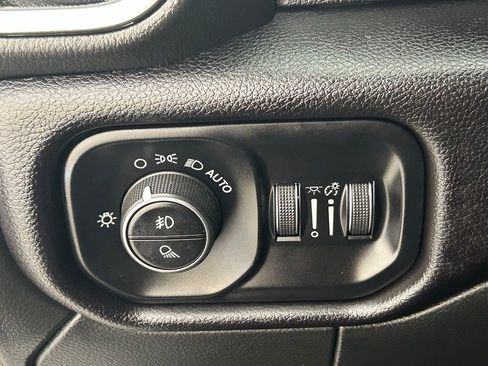 Used 2023 RAM 2500 Laramie image 32