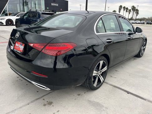 Used 2025 Mercedes-Benz C 300 Sedan image 6