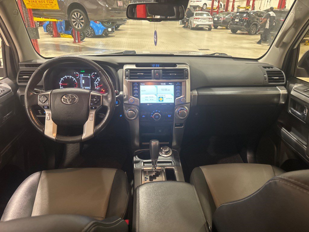 Used 2023 Toyota 4Runner SR5 Premium AWD/4WD image 10
